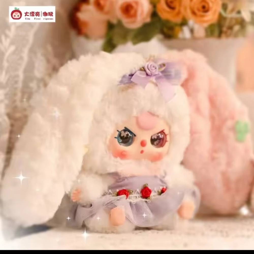 Lily Rabbit Town V4 Collection Blind Box - Picture 7 of 8